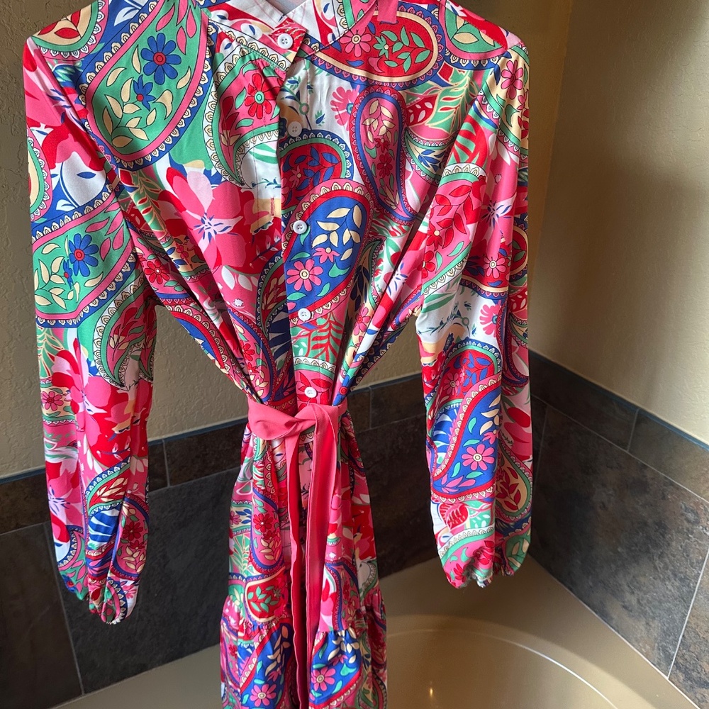 Dress size M - Picture 4 of 8
